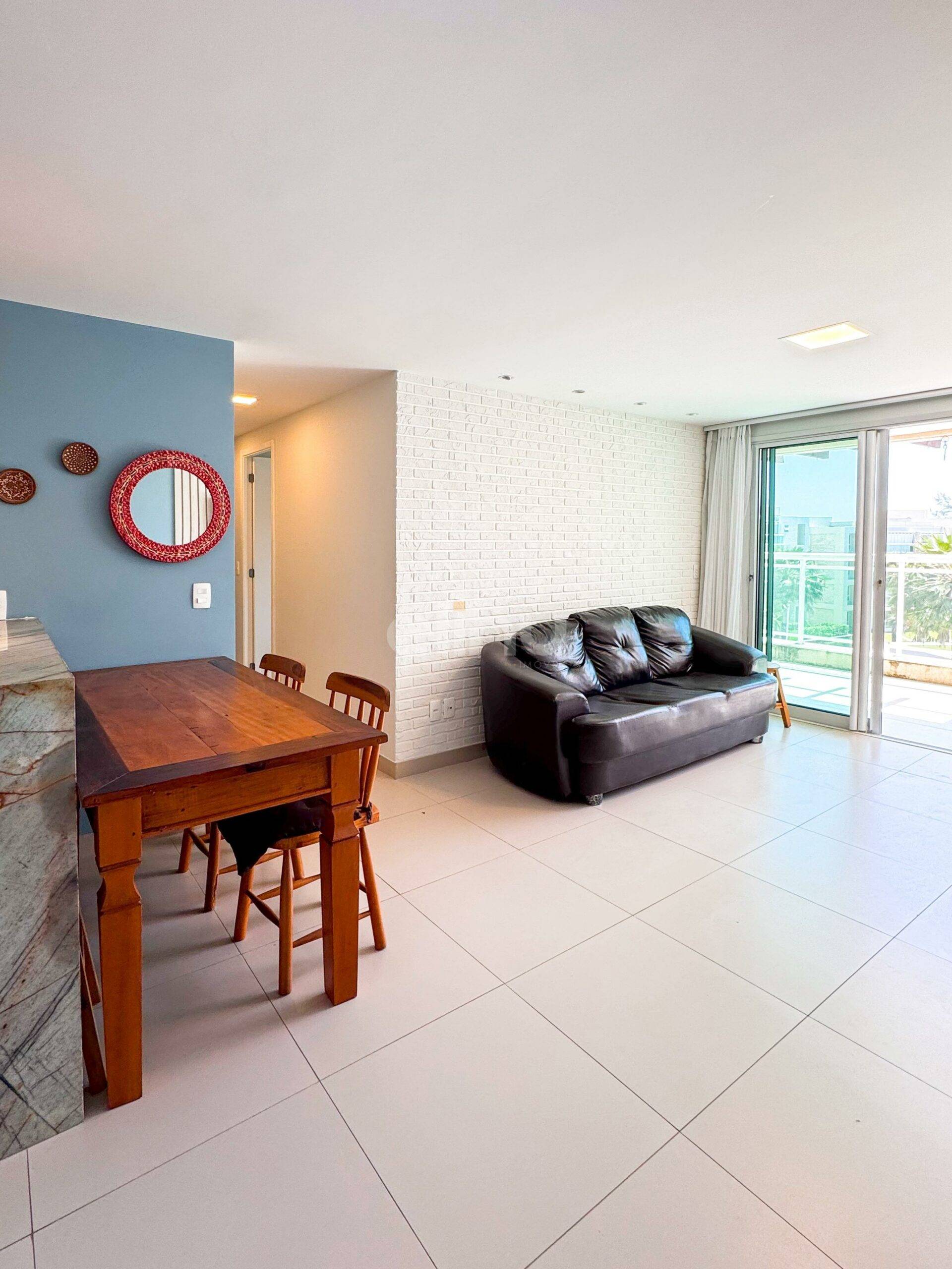 Apartamento à venda Condomínio Riviera Beach Place